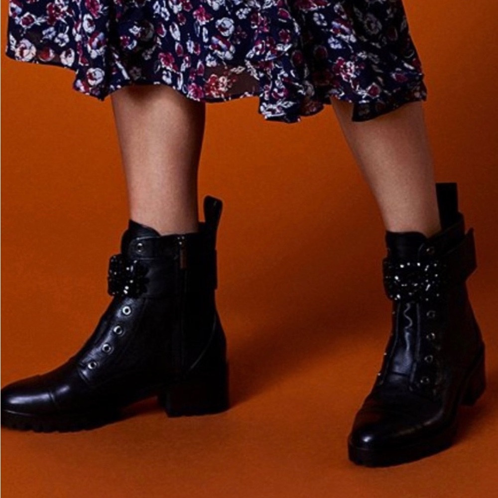 - KARL LAGERFELF  PIPPA Lace Up Boot Size : - Picture 2 of 11